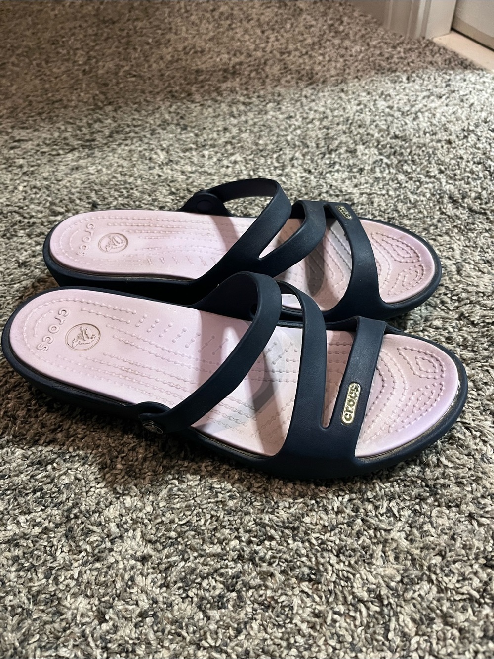 CROCS Patricia Wedge Slide Sandals Women’s Size 8 Blue Purple Summer Comfort
